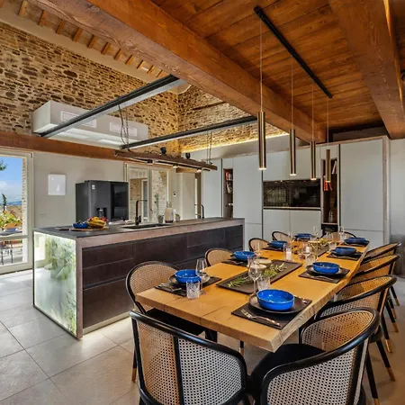 Stadthaus Felix Convivium