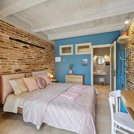 Stadthaus Felix Convivium Villa *