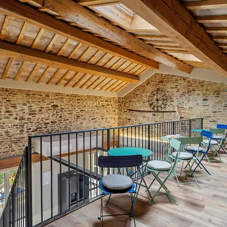 Stadthaus Felix Convivium Villa